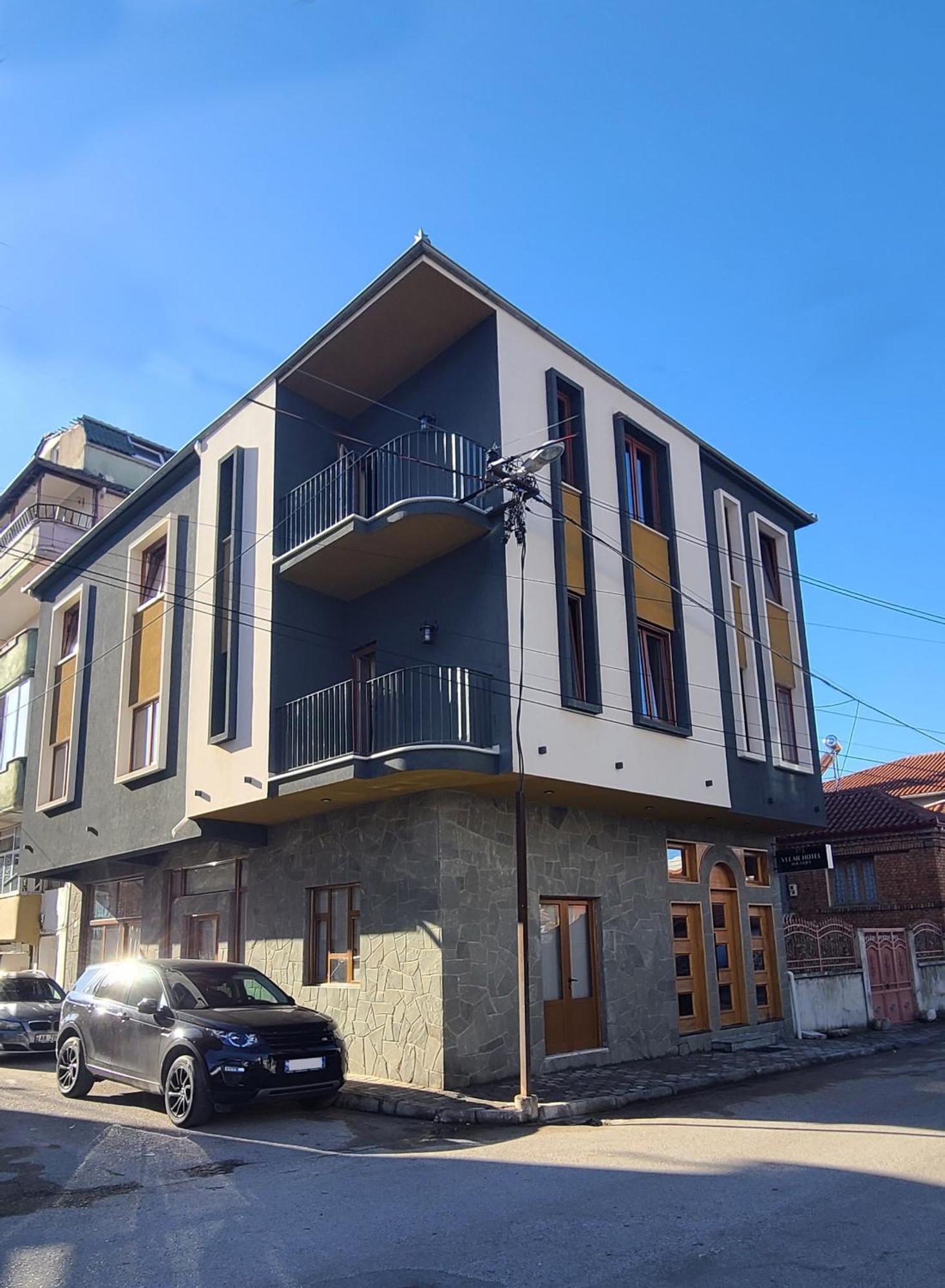 Velar Hotel Boutique Korce Bagian luar foto