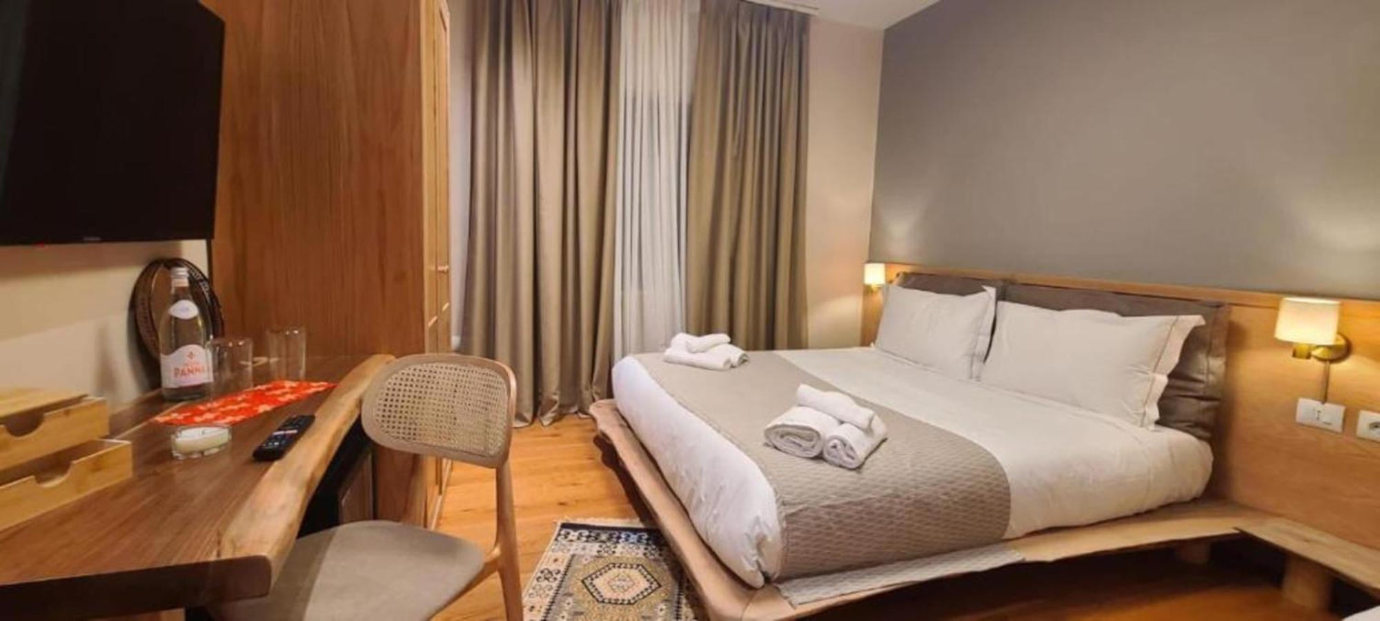 Velar Hotel Boutique Korce Bagian luar foto