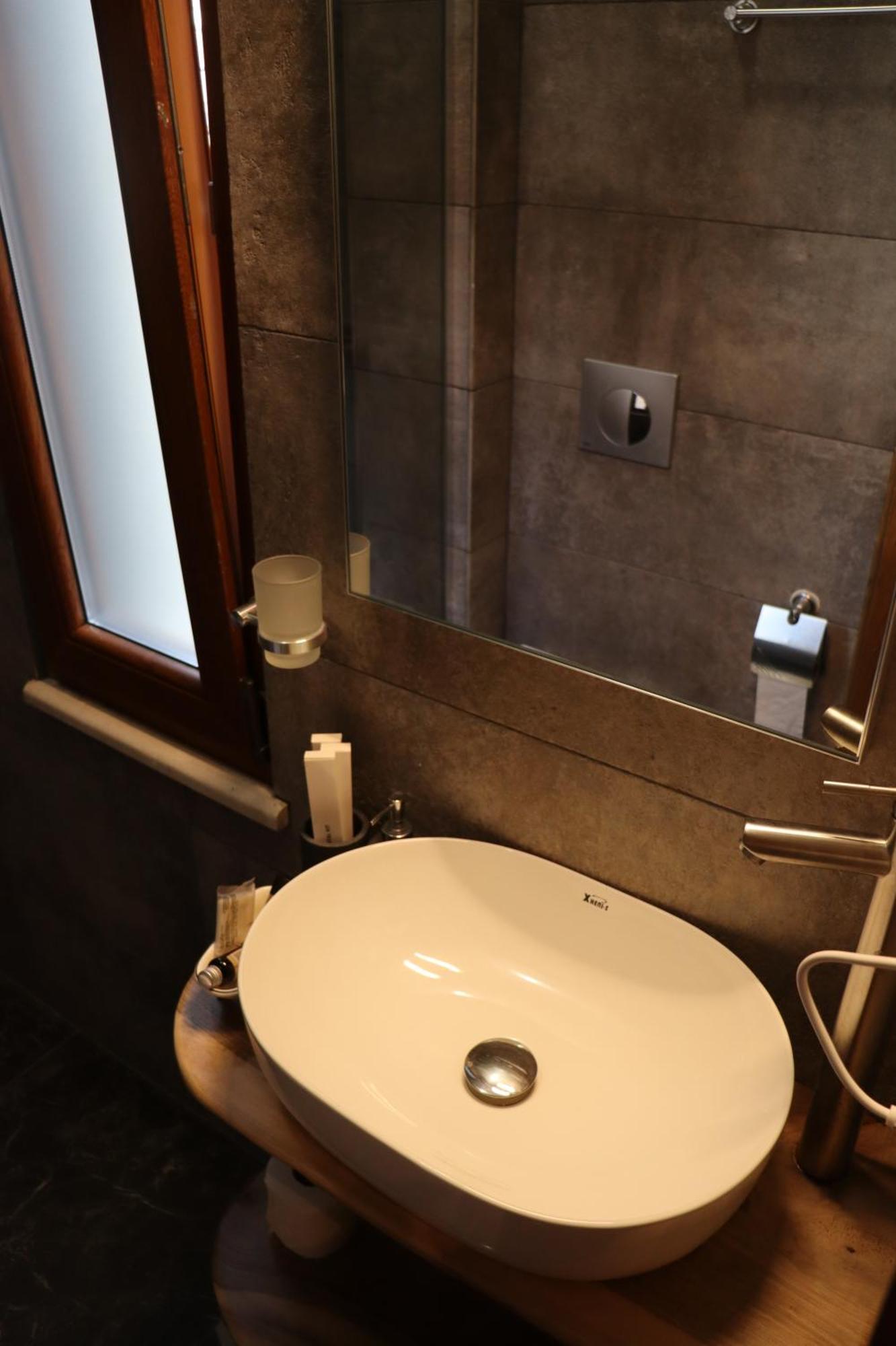Velar Hotel Boutique Korce Ruang foto